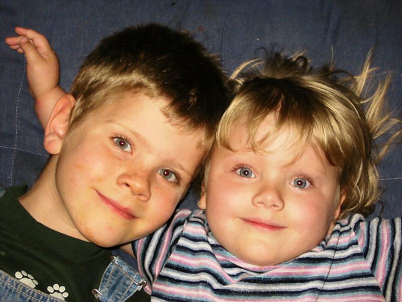 3-14.JPG - Dustin and Kika.