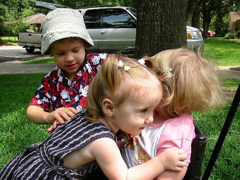 3-24.JPG - Aunt Kika meets her neice Kyla.