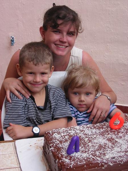 4-01.JPG - Kika and Steve's birthday.