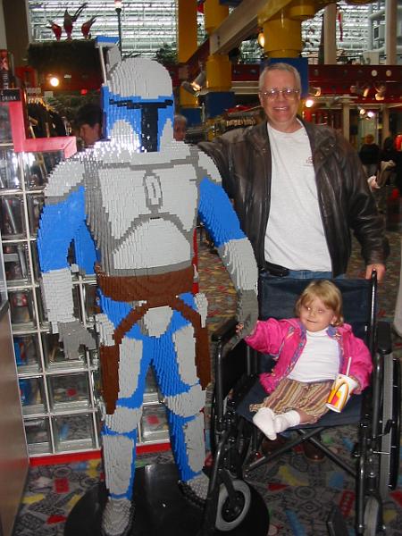 4-06.jpg - Legoland with Dad.