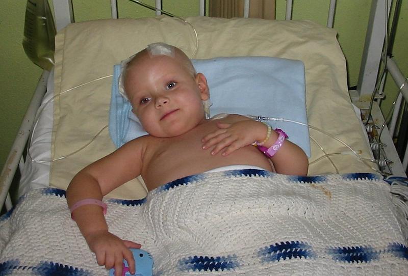 4-26.JPG - Shortly before Kika's final operation--still hooked up to her external shunt.