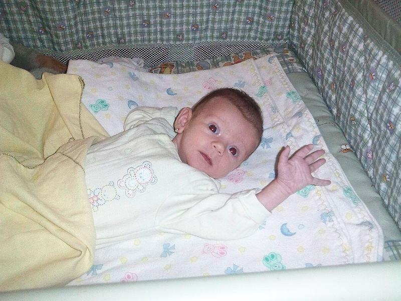 7-18.jpg - Jackie says, "Hi!"